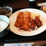 やどかり - ミックスフライ定食 700円也