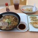 えぞっこ - Ｂセット：醤油ラーメン+餃子５個