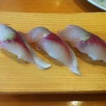 松研 - 生きてたサバの寿司、超絶品。