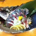 松研 - ヒレがピクピク、まだ動く状態でした。