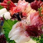 Sushi Ikken Ken - お刺身盛り合わせ