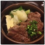 Kimoto - 牛タタキ丼。肉は柔らかで味もしっかりあり。タレも好みで美味でした。