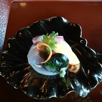 幻董庵 - お造り：いさき、こち、黒むつ、コショウ鯛の海苔巻き  