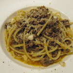 牛レバーとフォンドヴォーのポロネーゼ・リングイネ