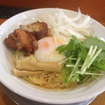 とんこつらーめん ひかり - 2015年6月9日
      火曜日限定
      フェイ つけ麺