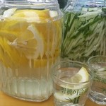 ドリンクメニュー とり大学 タッカルビ専門店 新大久保 韓国料理 食べログ