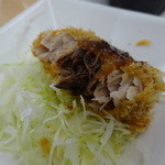 湘南茅ヶ崎 幸福餃子 - 鮪カツの断面