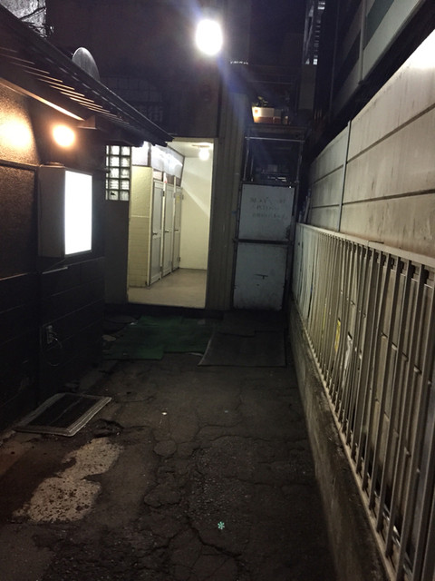 八戸はしご酒1日目 2日目 有名人も続々訪れる人気のバーで 2日連続で赤星とカクテルを By 愛腹喰意地郎 プリンス 本八戸 レストラン その他 食べログ