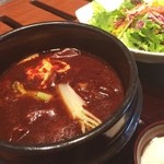 トラジ　ILSIM - 牛タンシチューランチ☆1200円＼(^o^)／ 厚切り牛タンがゴロゴロ入っている上にサラダ・ライス・温泉卵付きです！