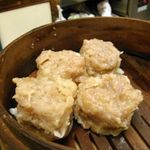 幸軒 - シューマイ・サービス！・笑