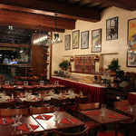 Les Terrasses Poulard - 19時半、誰もいない