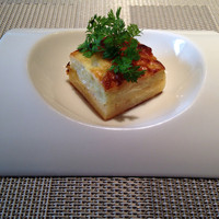Cucina Italiana 東洞 - お通し 玉ねぎのパイ