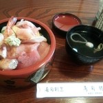 寿司勝 - ランチメニュー海鮮丼