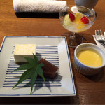 祇園 さゝ木 - 2015.7.ランチ6000円⑧美味しいレモンレアチーズケーキ、さっぱり水羊羹 、フルーツ盛り合わせシャンパンジュレ、オレンジプリン。
