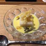 祇園 さゝ木 - 2015.7.ランチ6000円⑤とうもろこしの天婦羅と長芋。とうもろこしスープとジュンサイ。