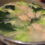 博多味処 すきやき・水たき いろは - 水炊き