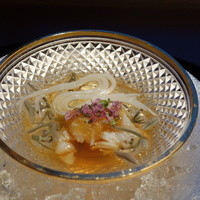 京都 吉兆 名古屋店 - 天の川に見立てた素麺とジュンサイ
