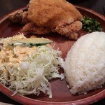 Torimaru - 唐揚げ定食＋みぞれ和え＝880円