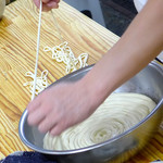 ハンド・プルド・ヌードル - 