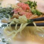 長崎らーめん 西海製麺所 - 熟成麺アップ