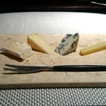 エクアトゥール - ［５回目］フロマージュ各種