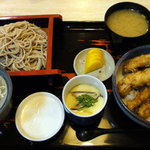 本手打ちそばやな川 - 料理写真:穴子天丼セット（1250円）