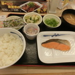 松屋 - 焼鮭定食450円