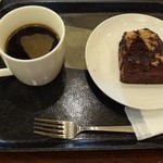 Sutabakku Su Kohi - フレンチロースト（プレス）＆コーヒーエスプレッソケーキ「カフェモカ」