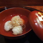 徳うち山 - 鱧とトマトのお椀