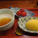 徳うち山 - 黒蜜プリン・マンゴーシャーベット・さくらんぼ