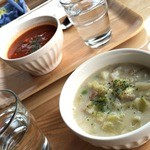 にこみやさい - nicomi831のスープ（手前がキャベツとベーコンくりーむ/奥が野菜たっぷりミネストローネ）