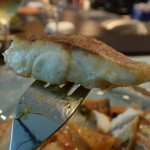 キャトルラパン - ふっくらした鯛の身、パリッとした皮も美味い。