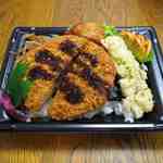 ワイズマート - 料理写真:メンチカツのり弁当￥４３０．９２