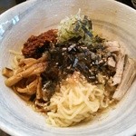 辛油そば大盛り680円