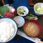 Pikokku - 鮪とタコのぶつ切り定食
