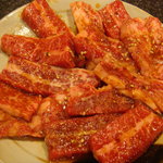 焼肉 すっきゃねん - 和牛カルビ(790円)×2