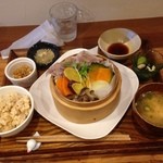 Magokoro Mikki Shokudou - 季節の彩り野菜～せいろ蒸し定食～