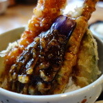 ざるそば・ミニ天丼セット（￥1200税込み）