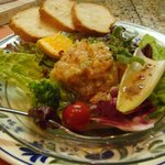 B.地中海 - タスマニアサーモンと帆立のタルタル