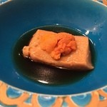 さとう - つきだし（もろこし豆腐のウニのせ）