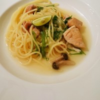 レストラン ザ・カステリアンルーム - 鶏と九条ネギのパスタ