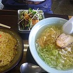 ラーメン悟空 - ガラ醤油とチャーハン