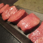 焼肉  炭聖 - 厚切りタン