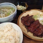 一隆 本店 - 牛タン定食