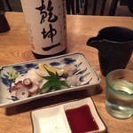 炭焼松 - 日本酒と活タコ＆活〆マコカレイ