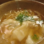 さ行 - ワンタン麺。ダシが上手い