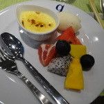 キャトルラパン - クリームブリュレと桃のソルベ