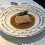 マノワール・ディノ - スズキのプレゼ アルベールソース