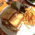 Queens Park - ＢＬＴサンドウィッチ