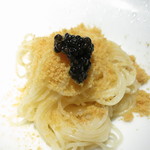 カゲロウ - カラスミ　あさつき　キャビアの冷製カッペリーニ